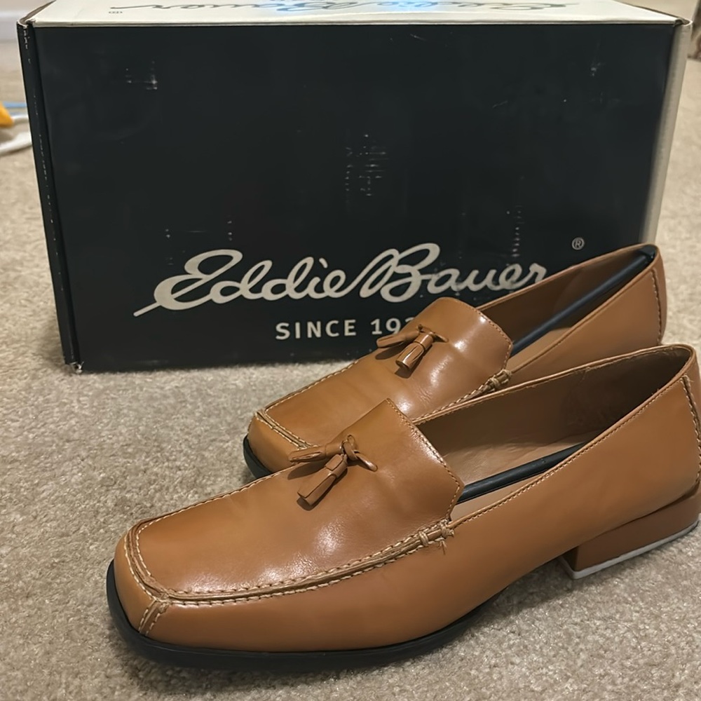 Eddie Bauer Brown loafers